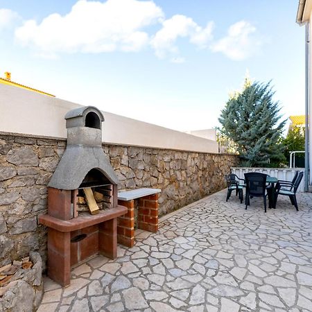Apartments Aisa* Countryside Holiday Just 500M From The Beach! 克尔克 外观 照片