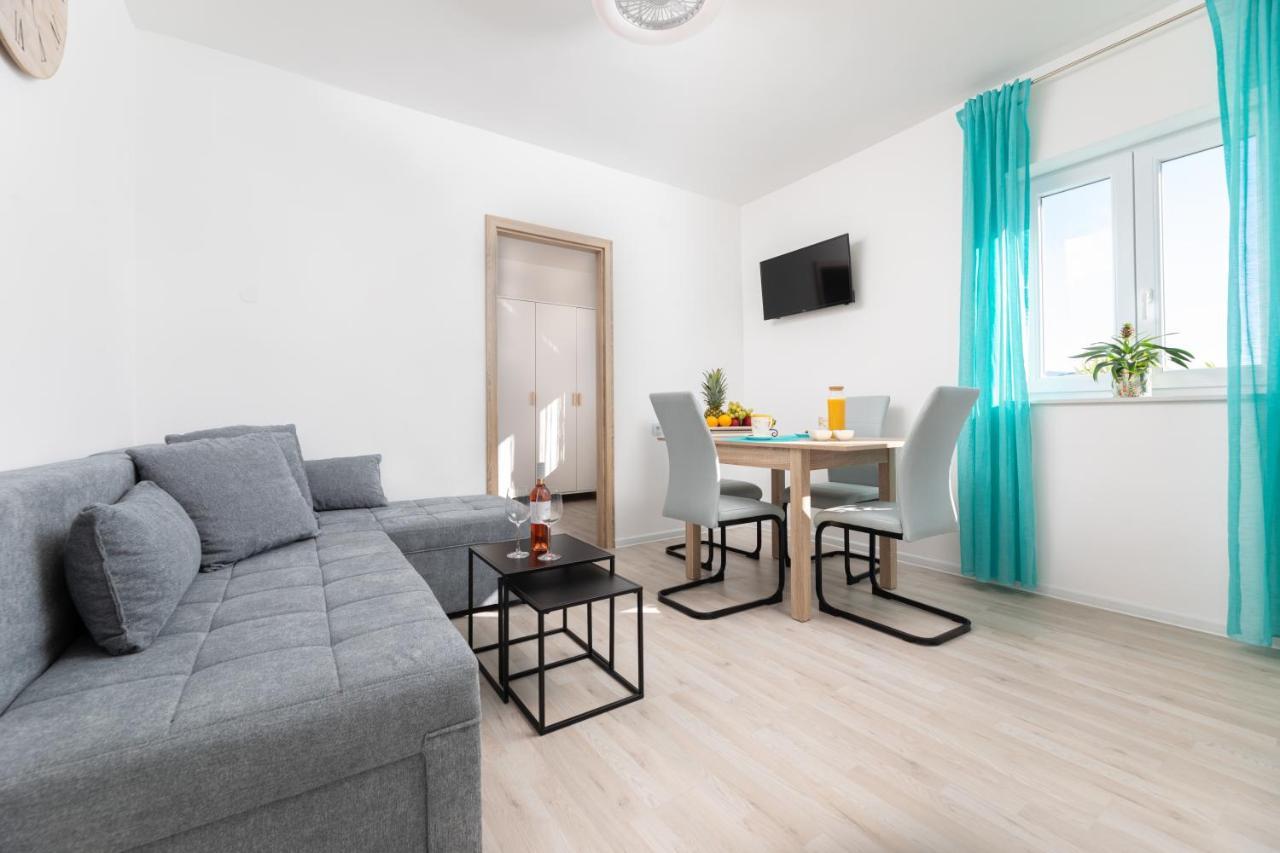 Apartments Aisa* Countryside Holiday Just 500M From The Beach! 克尔克 外观 照片
