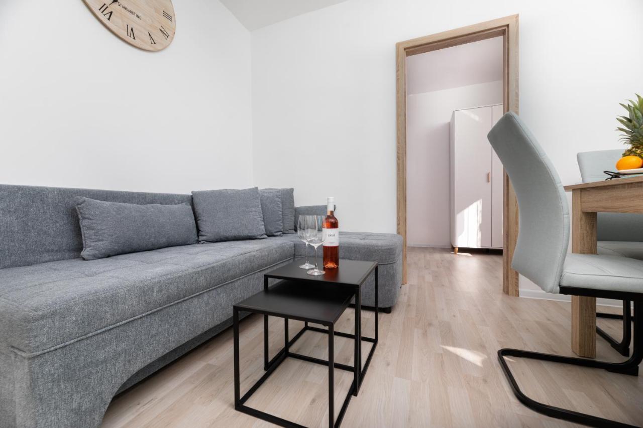 Apartments Aisa* Countryside Holiday Just 500M From The Beach! 克尔克 外观 照片