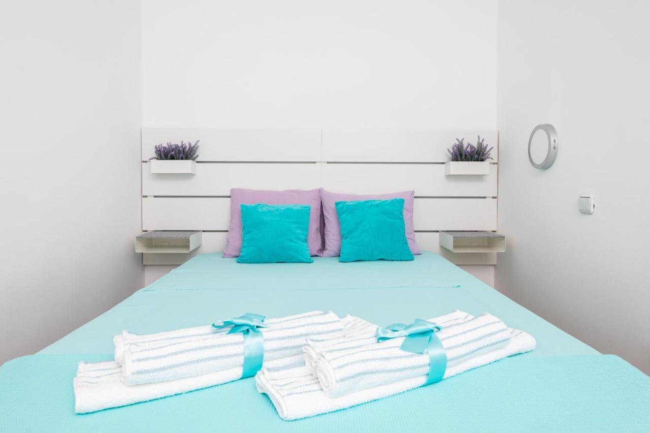 Apartments Aisa* Countryside Holiday Just 500M From The Beach! 克尔克 外观 照片