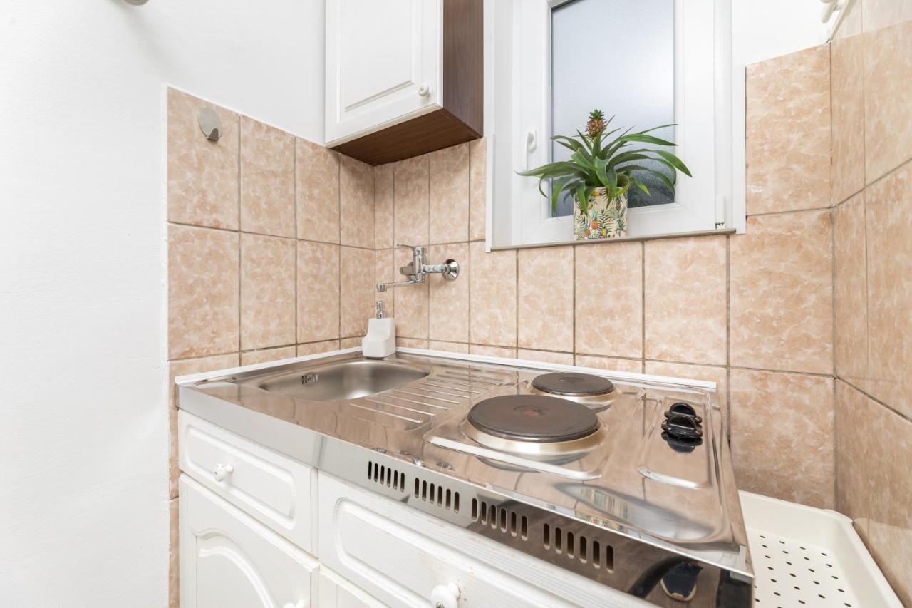 Apartments Aisa* Countryside Holiday Just 500M From The Beach! 克尔克 外观 照片