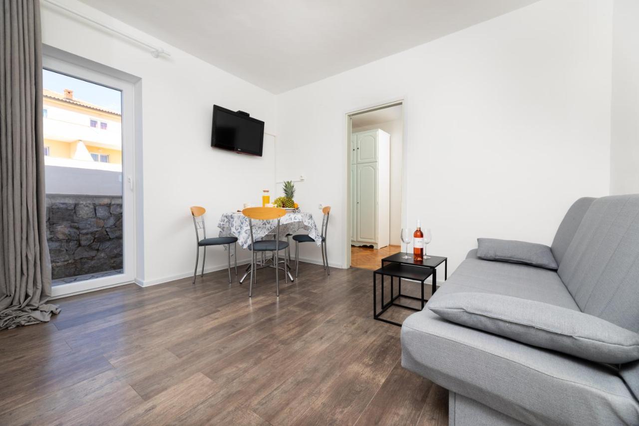 Apartments Aisa* Countryside Holiday Just 500M From The Beach! 克尔克 外观 照片