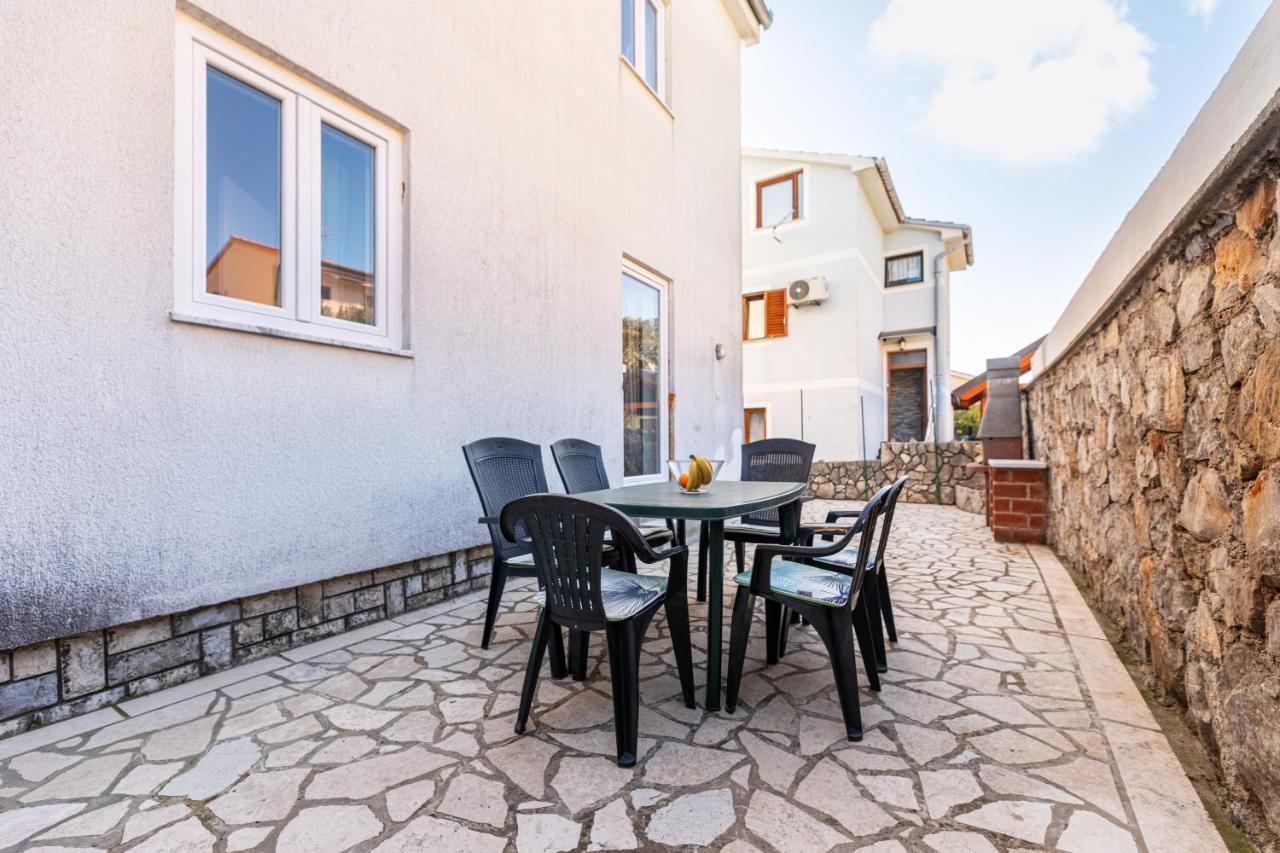 Apartments Aisa* Countryside Holiday Just 500M From The Beach! 克尔克 外观 照片