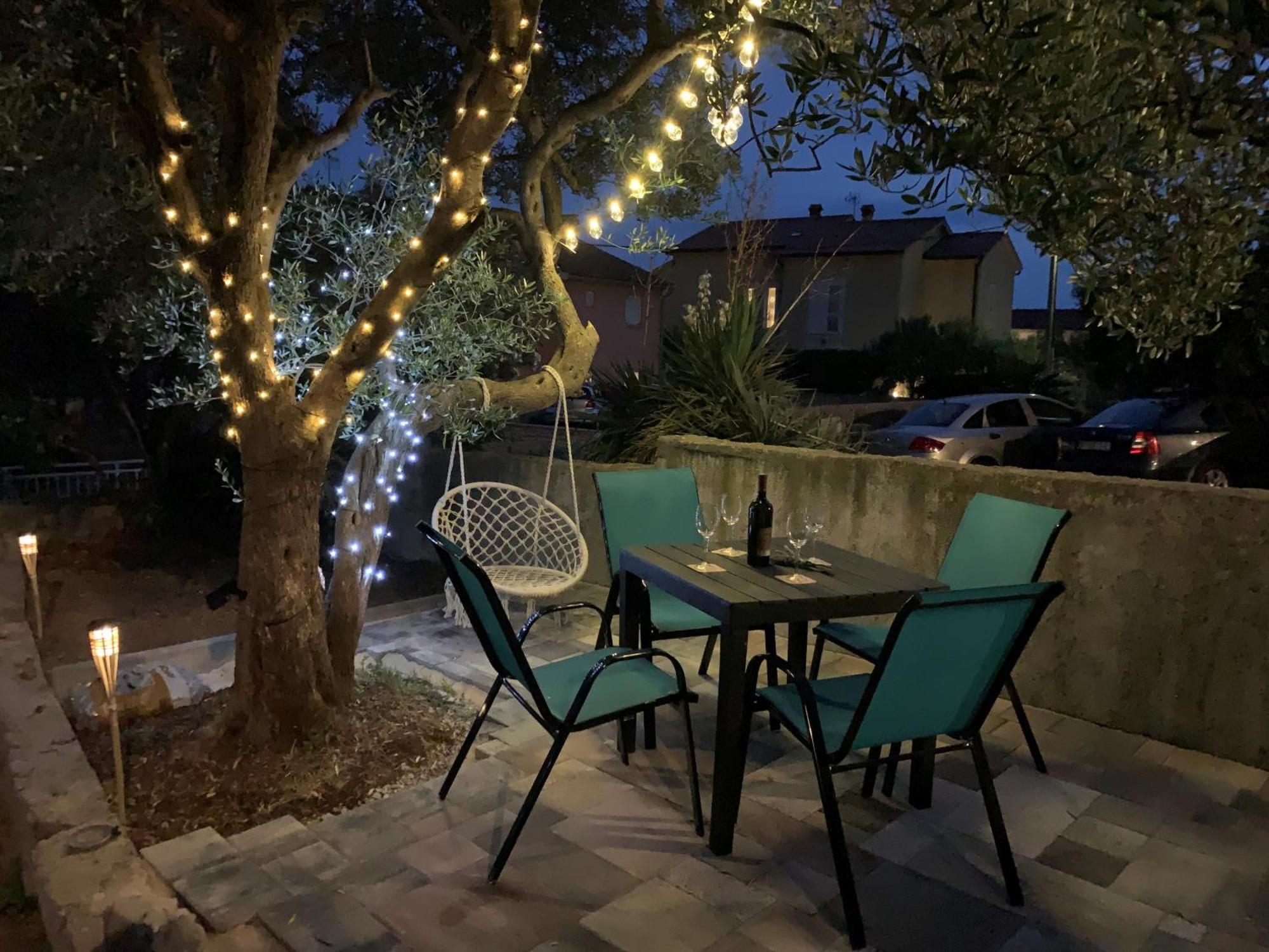 Apartments Aisa* Countryside Holiday Just 500M From The Beach! 克尔克 外观 照片