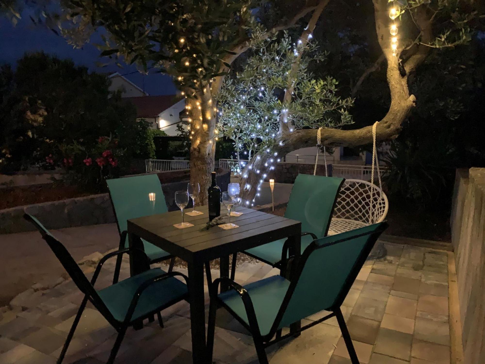 Apartments Aisa* Countryside Holiday Just 500M From The Beach! 克尔克 外观 照片